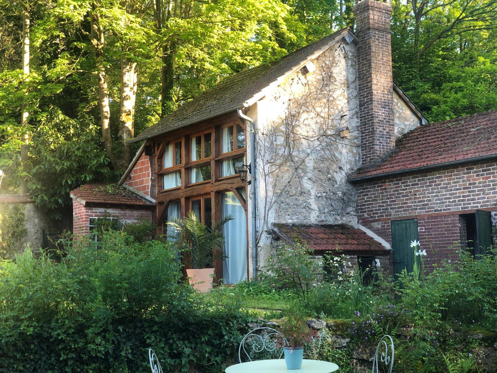 Le Clos Des Songes Bed and Breakfast Blaru Eksteriør billede